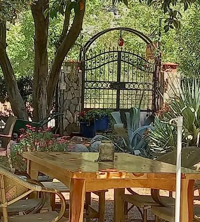 Relax Point Bed & Breakfast